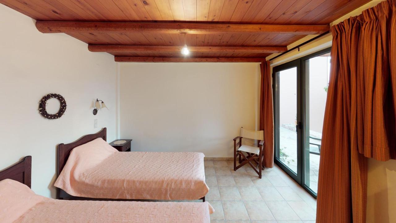 Nana Apartments Zaros Ngoại thất bức ảnh